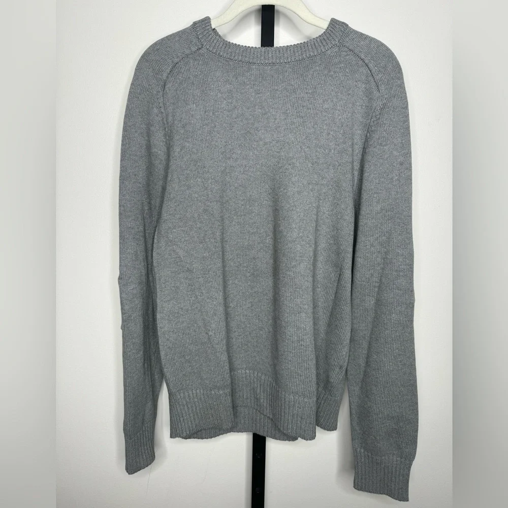J.Crew Men's Crewneck Sweater - Size Medium